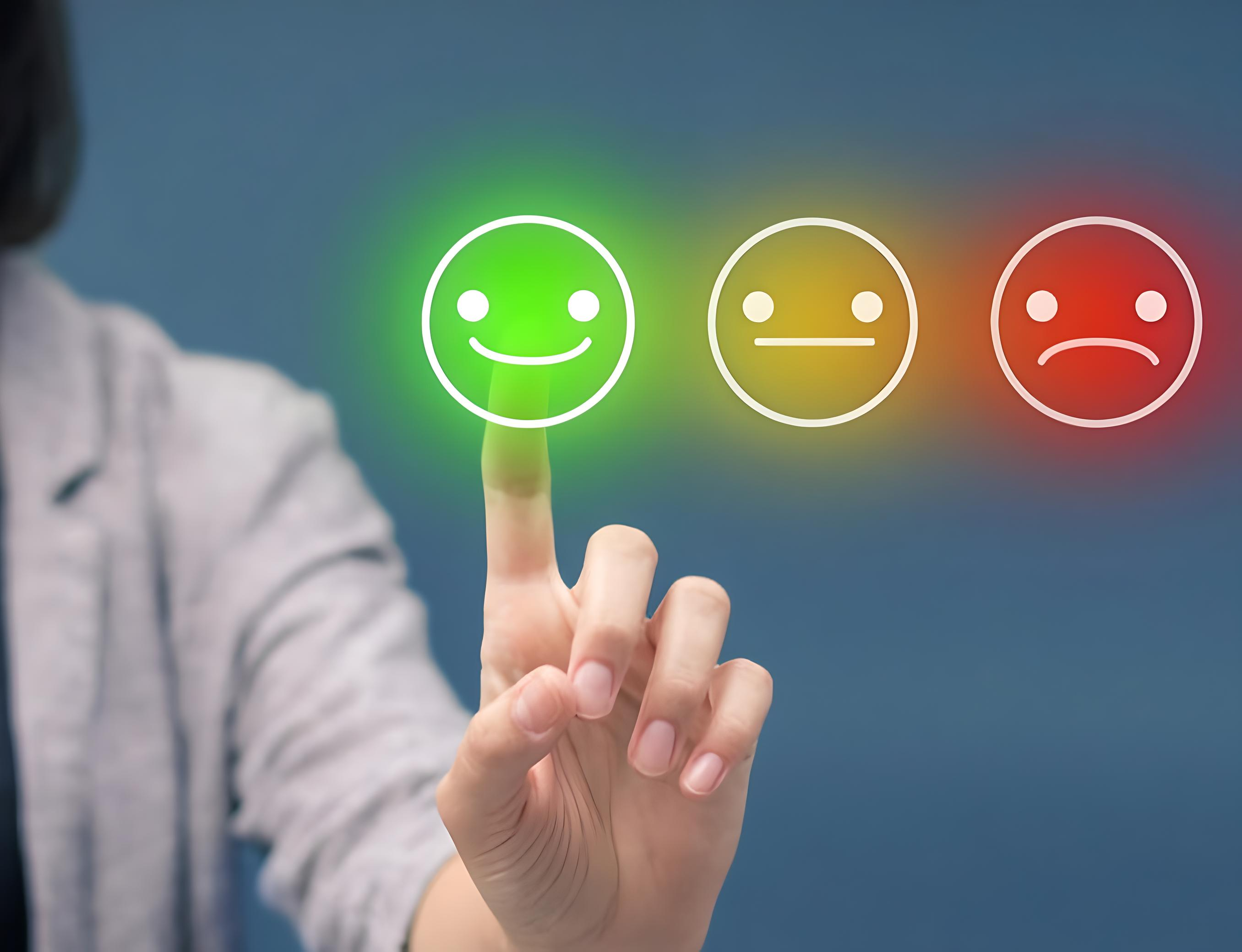 Hướng Dẫn Tối Ưu Lựa Chọn Các Loại Máy Hút Bụi Cầm Tay Trong thế giới bận rộn ngày nay, việc sở hữu một chiếc máy hút bụi cầm tay thực sự là một lựa chọn thông minh. Tuy nhiên, trước sự đa dạng trên thị trường máy hút bụi với nhiều loại khác nhau, việc tìm ra sản phẩm phù hợp không phải lúc nào cũng dễ dàng. Vì vậy, trong bài viết này, chúng ta sẽ cùng tìm hiểu để chọn lựa một chiếc máy hút bụi cầm tay hoàn hảo cho nhu cầu của mình.